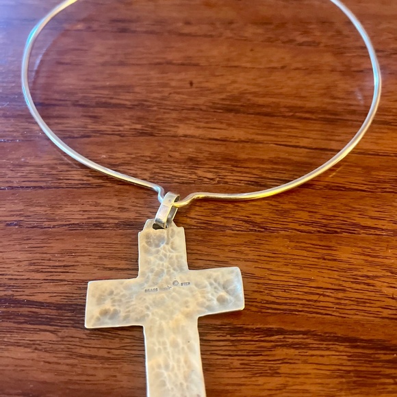 Vintage Jeep Collins Necklace with Cross and Heart Pendant - Picture 2 of 8